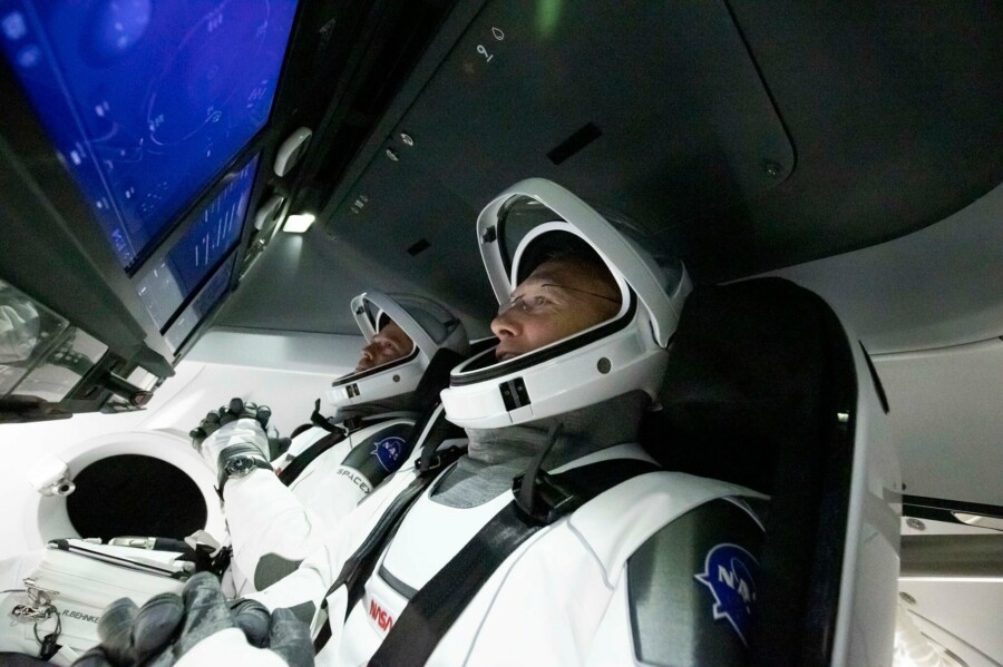 SpaceX ғарыш кемесі неге ұшпай қалды? (видео)