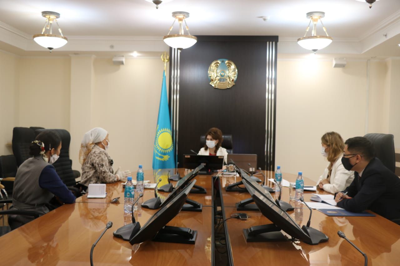 Ақпарат және қоғамдық даму министрі БАҚ өкілдерімен кездесті