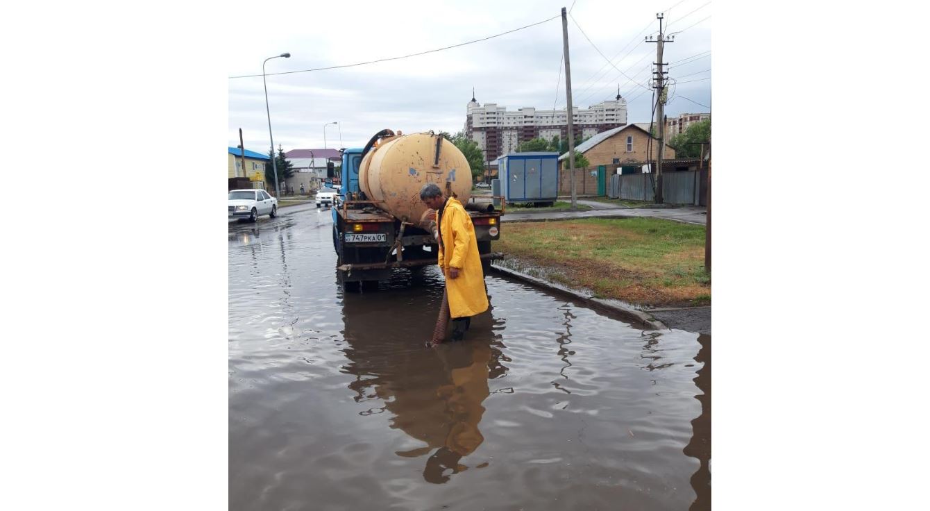 Нұр-Сұлтанда бір түнде жаңбырдың жарты айлық мөлшері жауды