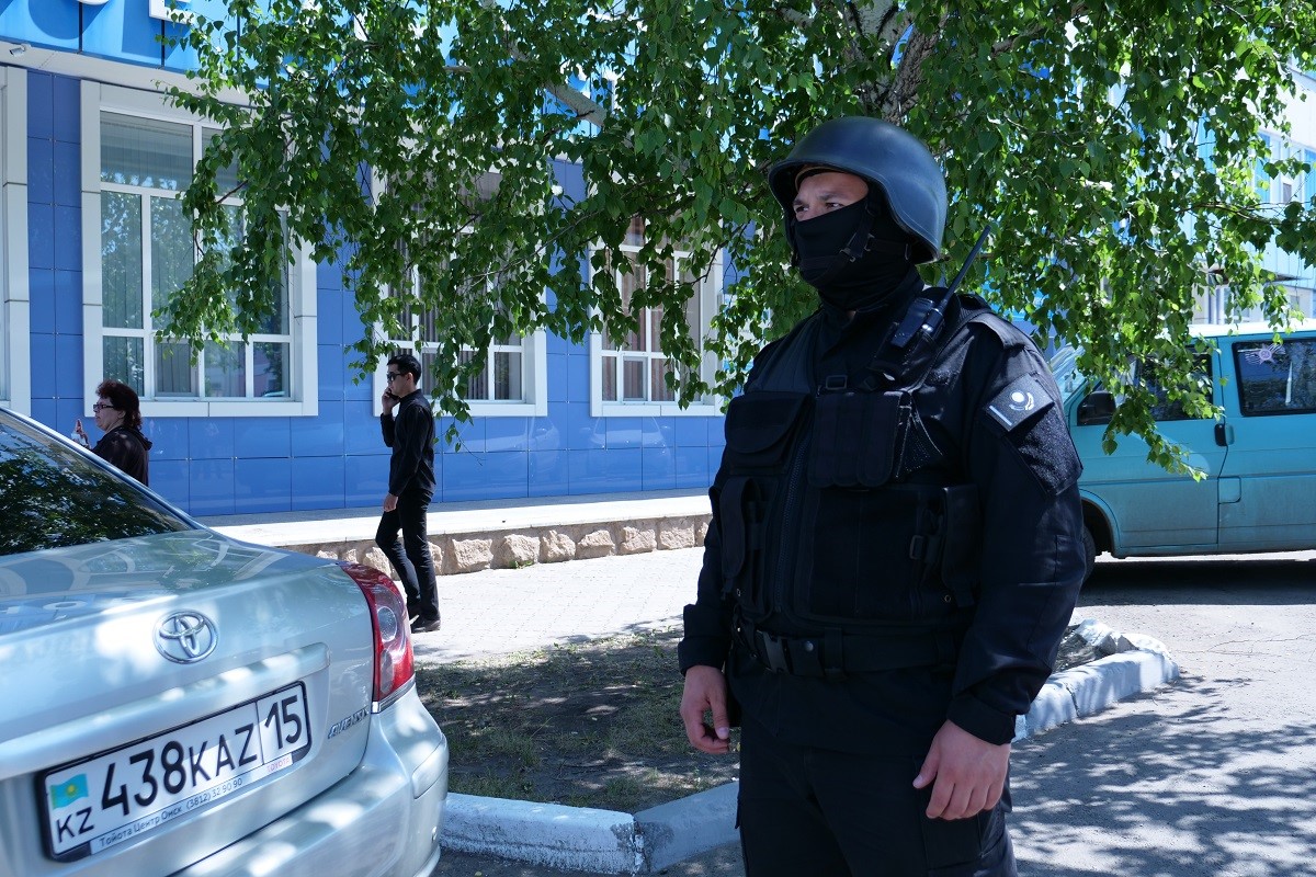 Дүр сілкіндірген дүрбелең