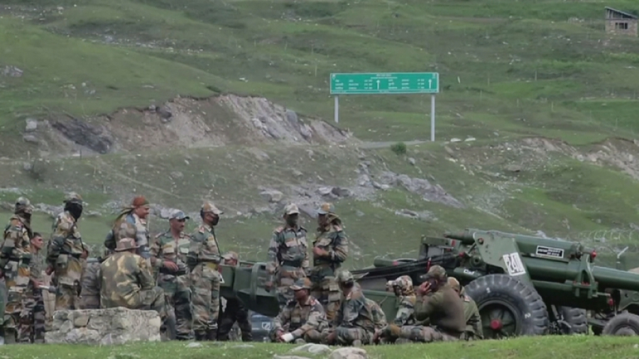 Үндістан мен Қытай шекарасында 45 жыл ішінде алғаш рет жауынгерлер қаза тапты