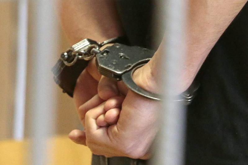 Атырауда жеке үйлерді тонаған қылмыстық топ ұсталды