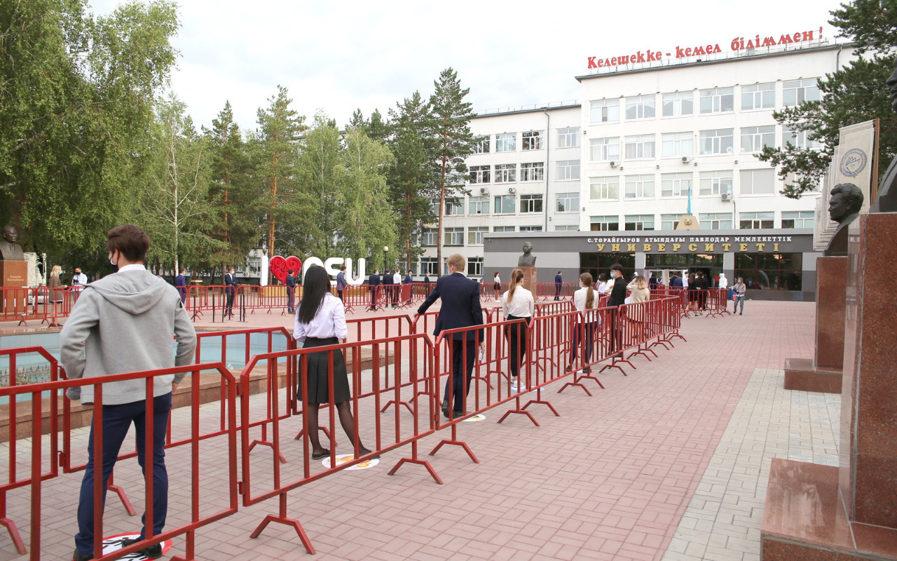 Павлодарда 3250 түлек ҰБТ тапсыруға өтініш берген