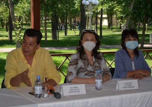 Таразда көпбалалы аналарға арналған шеберлік сағаты өтті