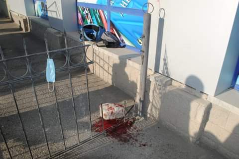 Атырауда темір қоршауға шаншылып қалған ер адам құтқарылды