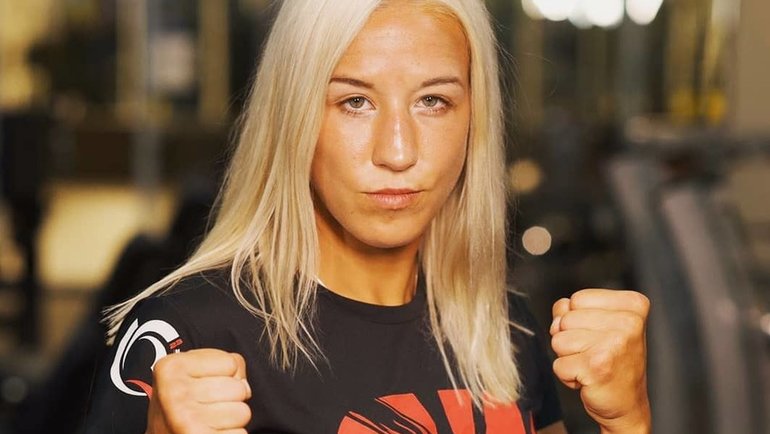 UFC: Агапова нокаутпен жеңіліп, ауруханаға түсті