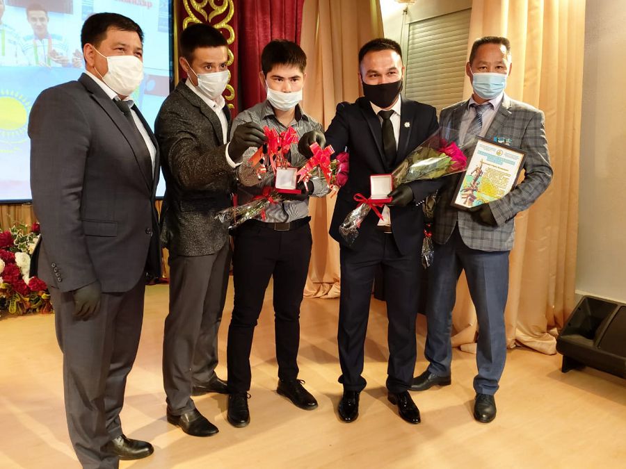 Паралимпиадашылар пәтерлі болды