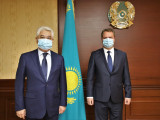 Бейбіт Атамқұлов Беларуссияның Қазақстандағы елшісімен кездесті