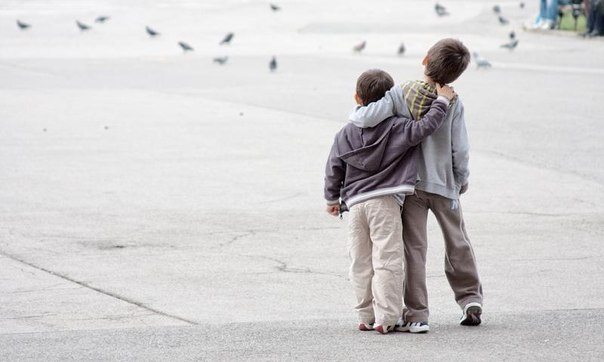 Достықтың дәргейінде кім бар, кім жоқ?!.