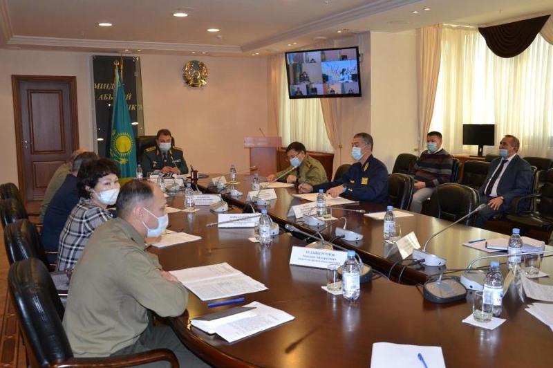 Роман Скляр құс тұмауына қатысты ведомствоаралық комиссияның отырысын өткізді