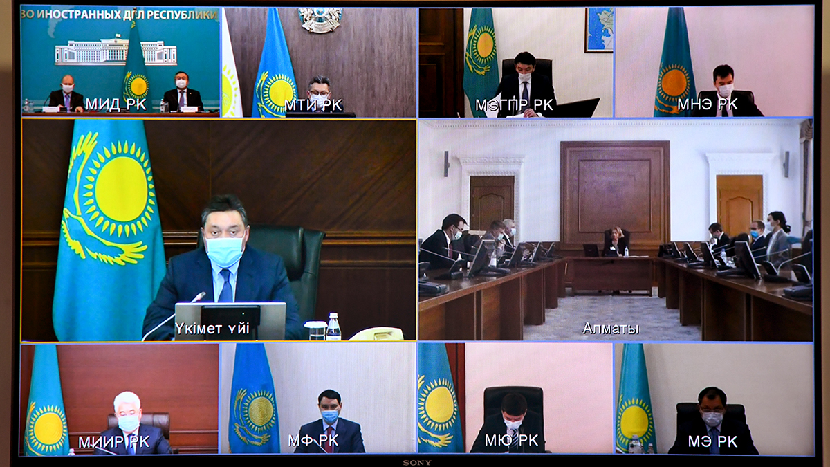 Асқар Маминнің төрағалығымен Инвестициялық ахуалды жақсарту жөніндегі кеңес өтті