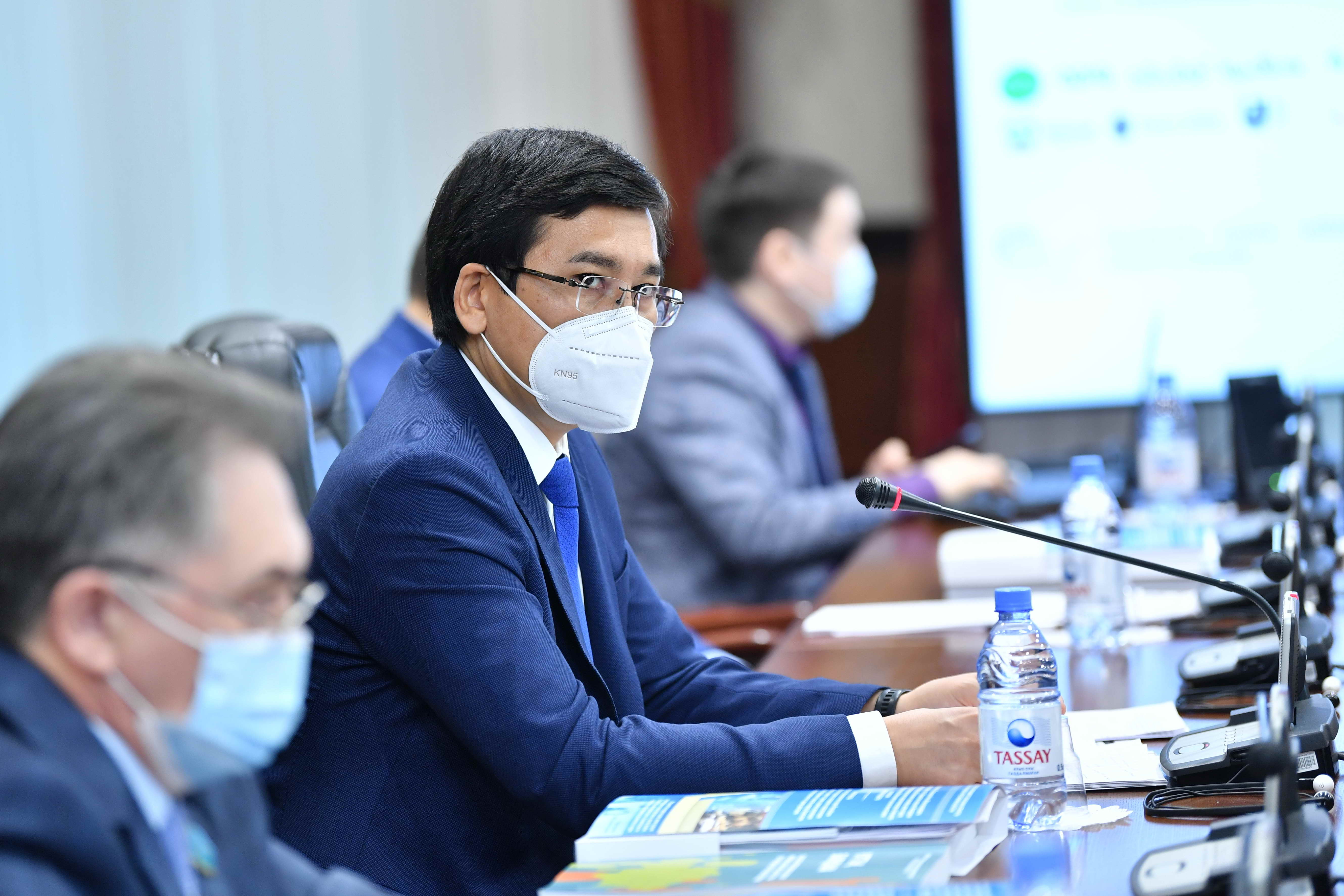 Білім мен ғылымның қазіргі жағдайы мен даму келешегі талқыланды