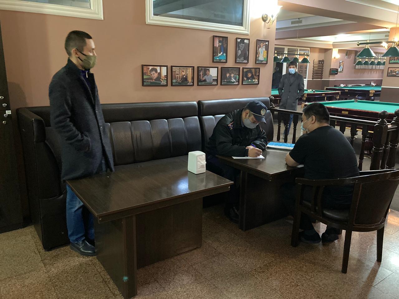 Алматыда бір күнде тексерілген 71 нысанның 17-сі тәртіп бұзғаны анықталды