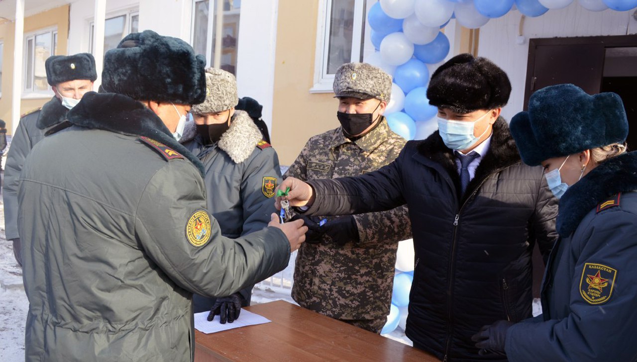 Аягөз гарнизонында 60 пәтерлі үй пайдалануға берілді