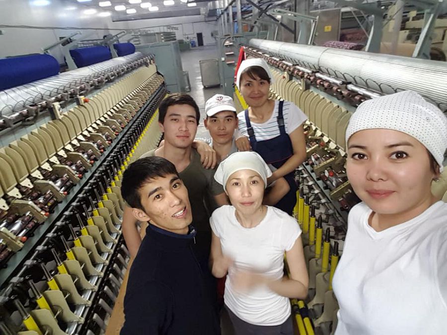 Тоқыма фабрикасы тоқырағалы тұр