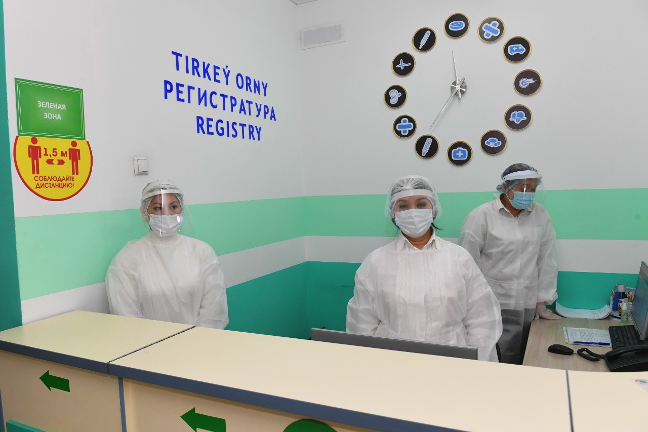 Алматының телемедицина орталығы КВИ жұқтырғандарға тәулік бойы көмек көрсетеді