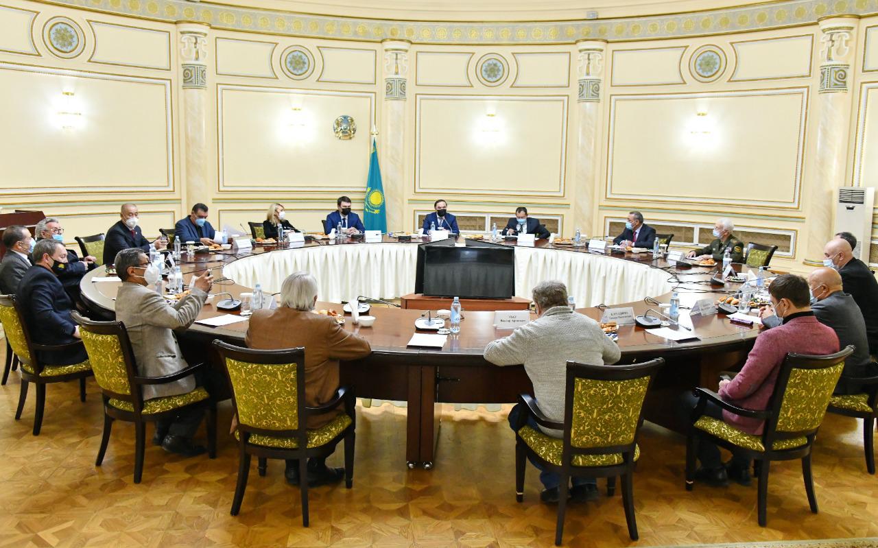 Ержан Бабақұмаров Алматы қаласының Қазақстан халқы Ассамблеясы Кеңесінің отырысын өткізді