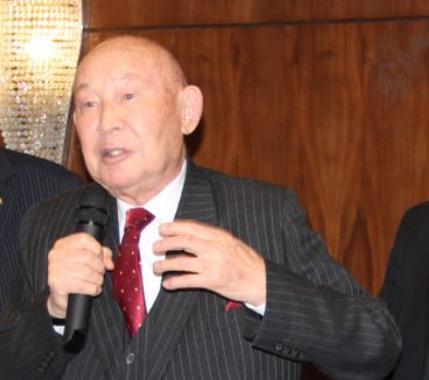 Танымал онколог-дәрігер Райымқұл Қарақұлов өмірден озды