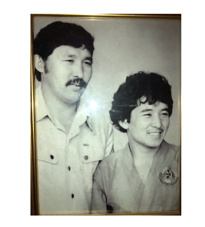 Алмас балуан