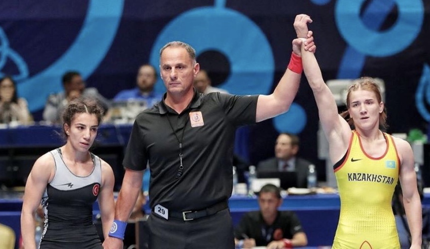 Валентина Исламова Азия чемпионатында алтыннан алқа тағынды
