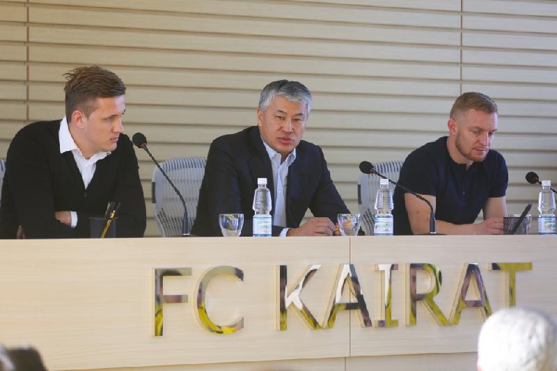 «Қайрат»  бас бапкерімен қоштасты
