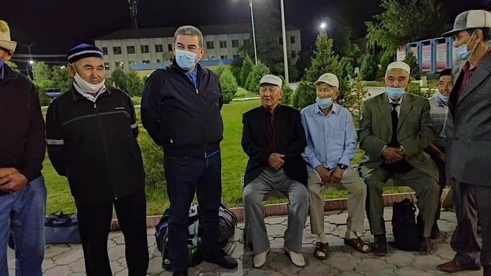 Шу өңірінің қариялары Түркістанға саяхат жасады