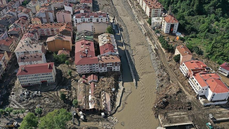 Түркияда су тасқынынан қаза тапқандар саны артты