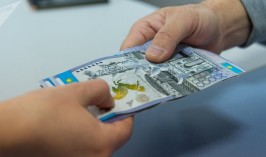 Жемқорлық туралы хабар бергендерге қанша сыйақы беріледі?
