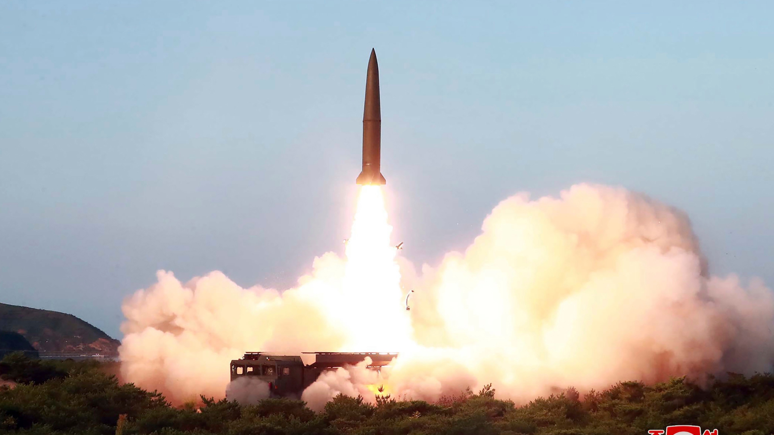 Солтүстік Корея жылдамдығы дыбыстан асып түсетін зымыран ұшырды