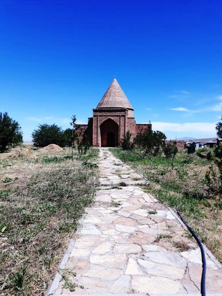 Тарихи ескерткіштерге қамқорлық қажет