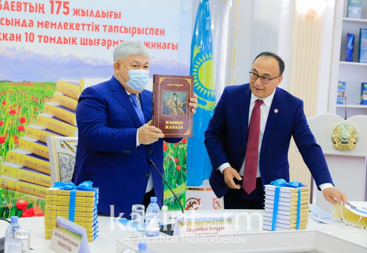 Жамбыл мұрасы – ұлт руханиятының айнасы