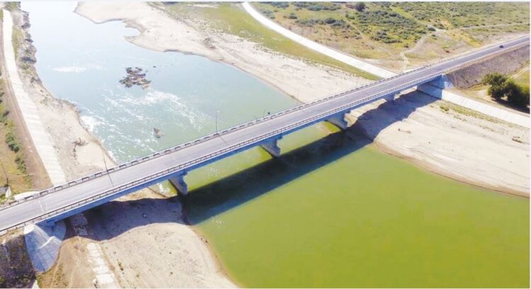 Сырдария сарқылып барады. Экология министрлігі түсініктеме берді