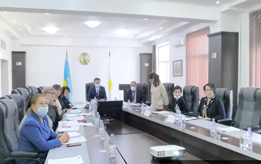 Педагог кадрларды даярлау мәселесі талқыланды