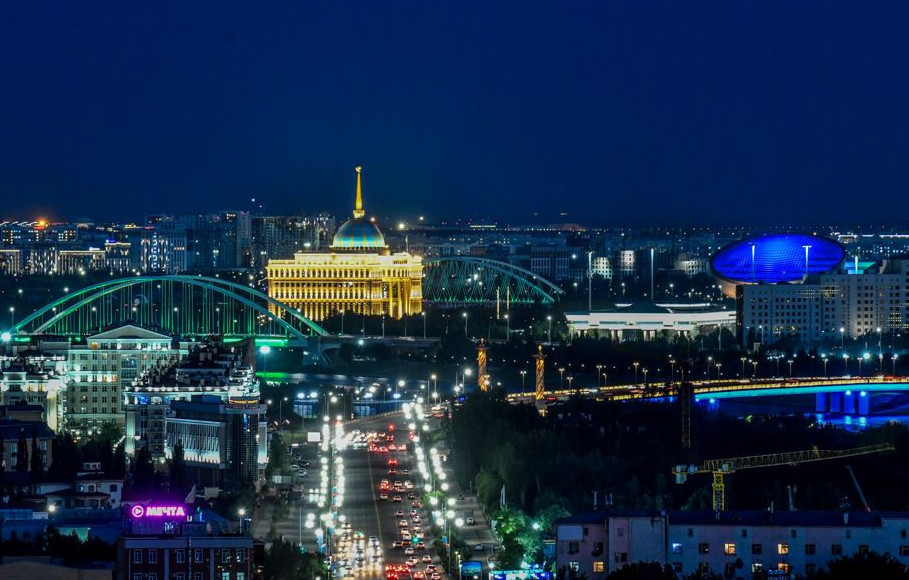 Жаһан жұртын  жалт қаратқан жауһар шаһар