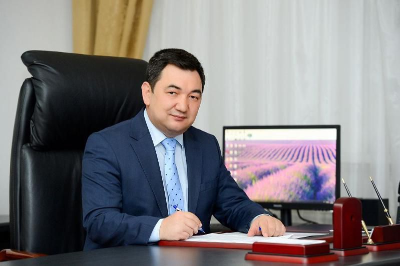 Тұлға тағылымы һәм тәуелсіздік толғауы