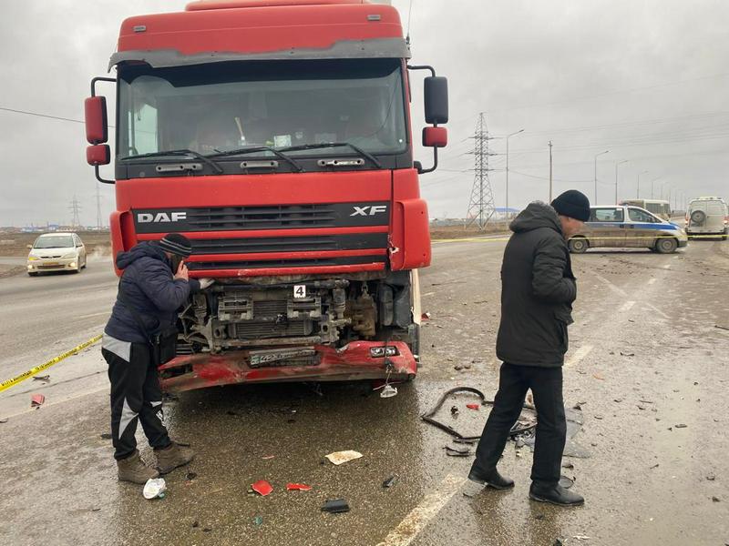 Атырауда жол апатынан екі адам мерт болды