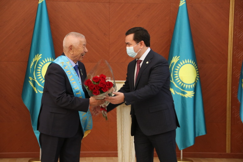 Қарағанды облысында мемлекеттік марапаттар табыс етілді