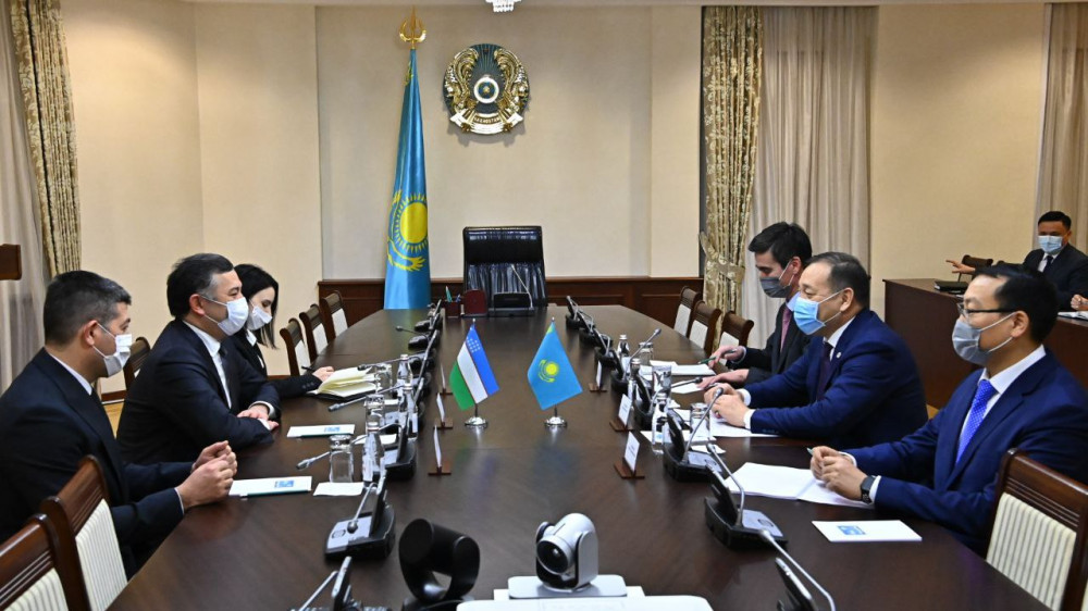 Ералы Тоғжанов Өзбекстанның Денсаулық сақтау министрімен кездесті