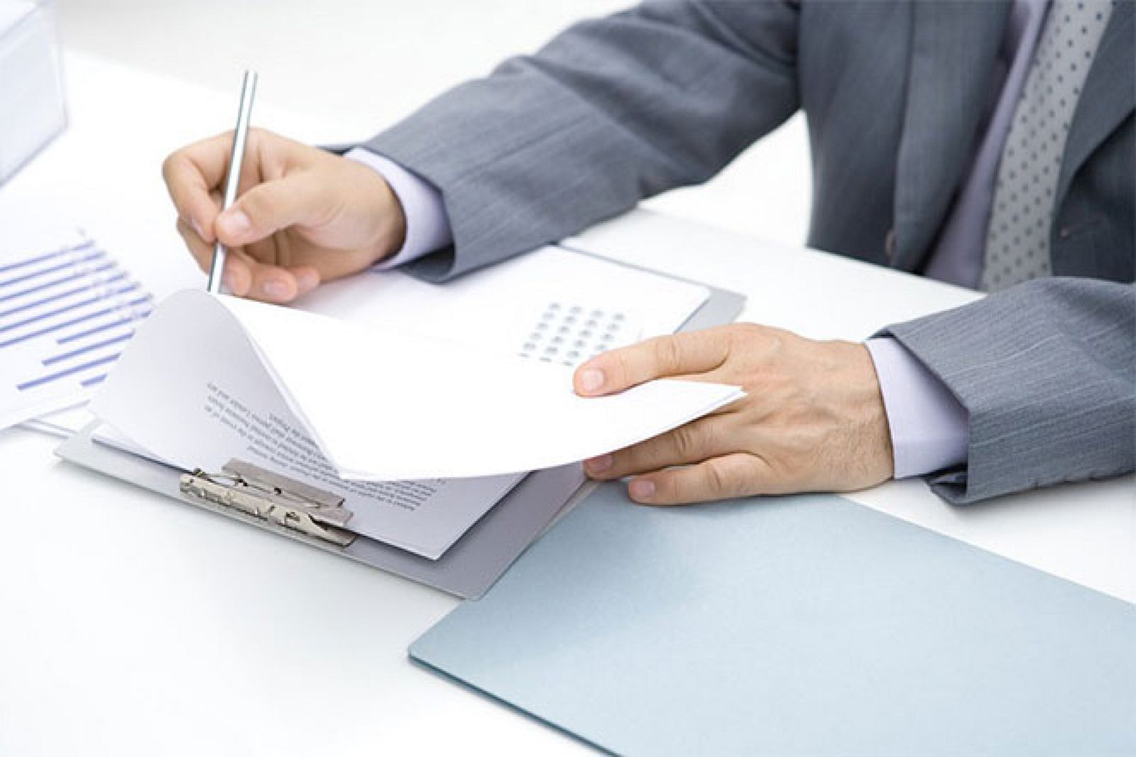 Үкіметтің кейбір құзыреттері Индустрия министрлігіне берілді