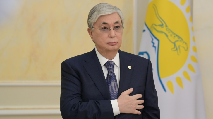 Президент Nur Otan партиясының кезектен тыс ХХІ съезіне қатысты