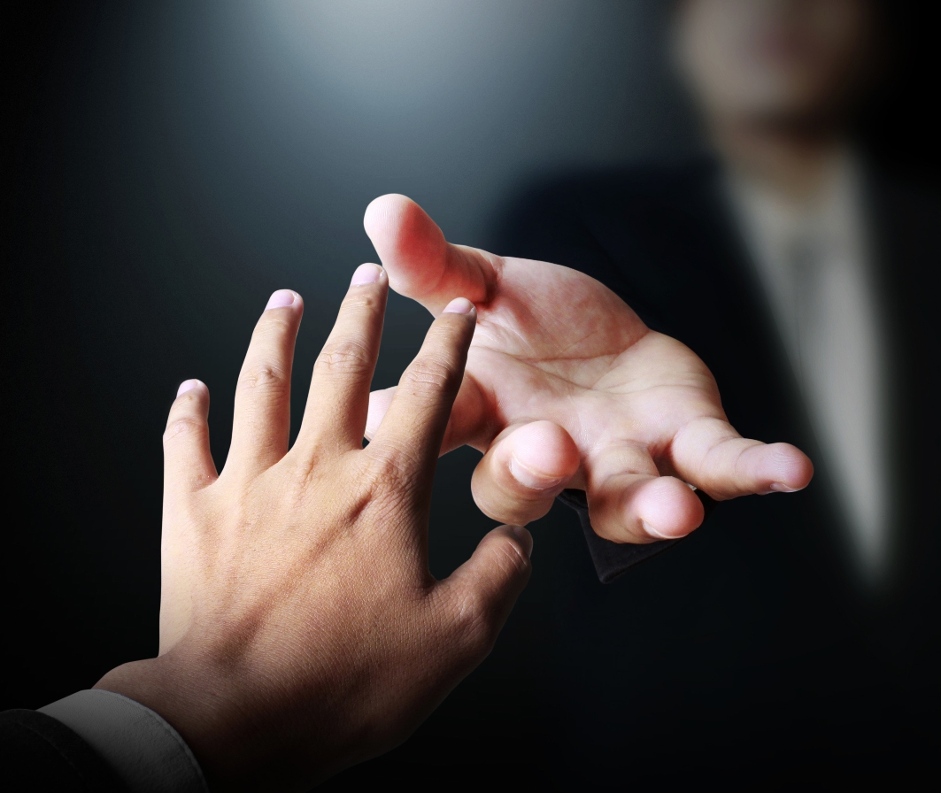 «Кедейлік қақпанынан» шығамыз десек...