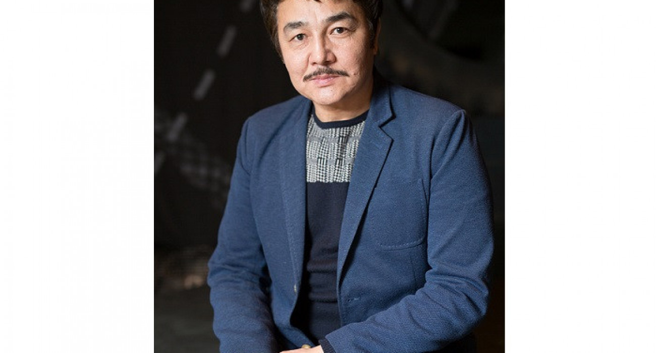 Әйел үстемдігі порно бар белдік