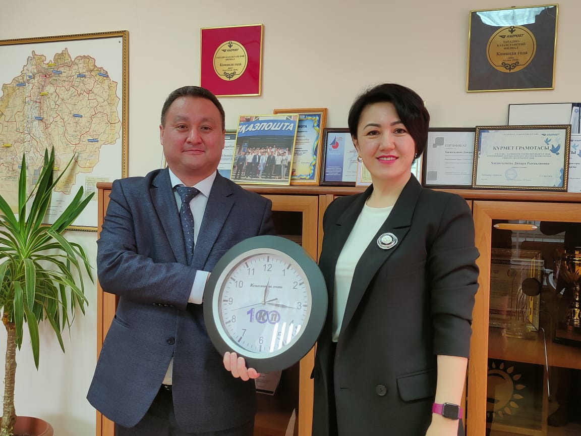 Ауылдағы оқырмандарға тарту