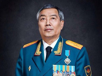 Ұлттық ұландықтар генералды мерейлі жасымен құттықтады