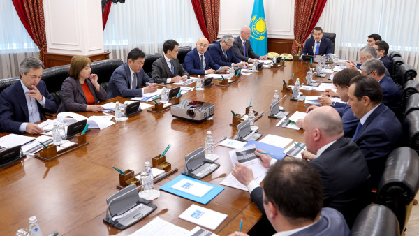 Комиссияның кезекті отырысы