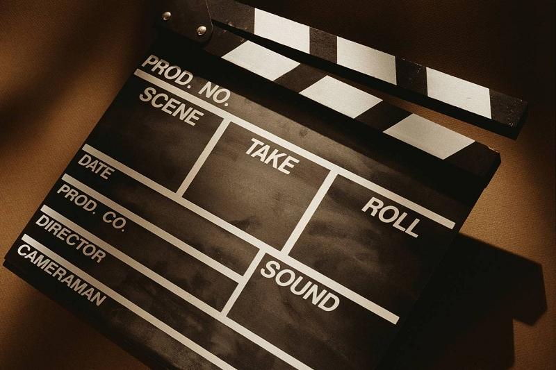 Сананы сергітетін сериалдар керек