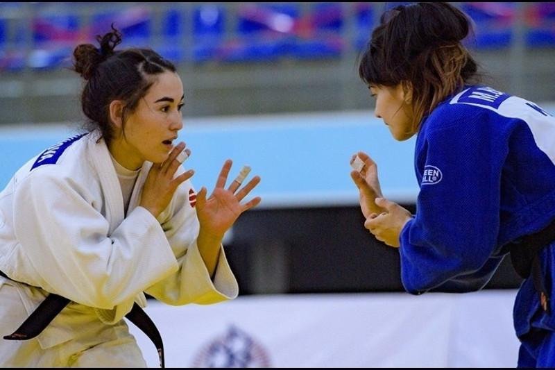 Әбиба қола алды