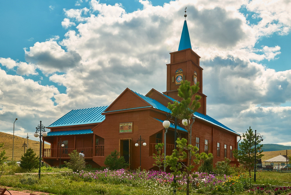 Қыдыр дарып, құт қонған Қарқаралы...