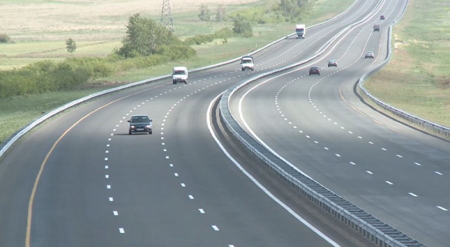 Жүгенсіз жүргізушілер көбейіп тұр