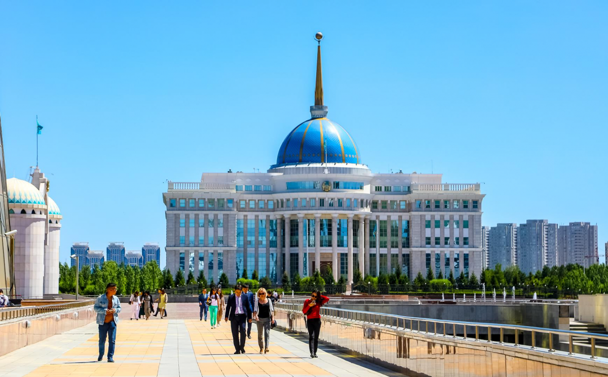 Саяси жүйені жаңартудың бастауы